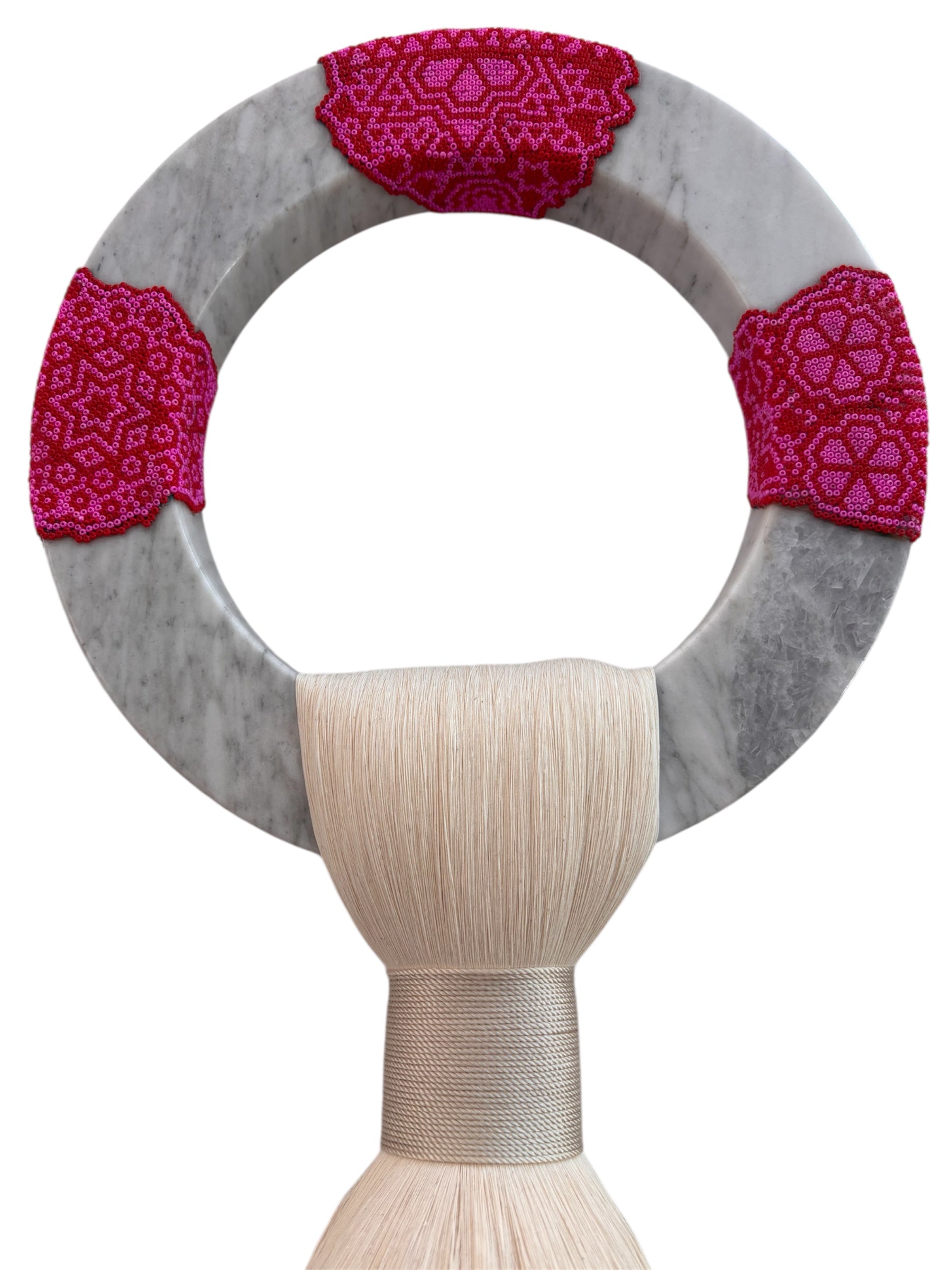 ARO MARMOL BLANCO CHICO HUICHOL